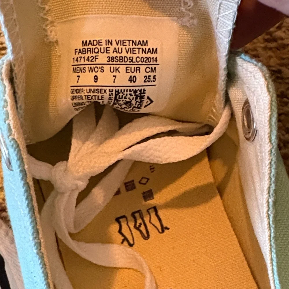 Women’s Converse Turquoise All Star Sneakers - Picture 5 of 7